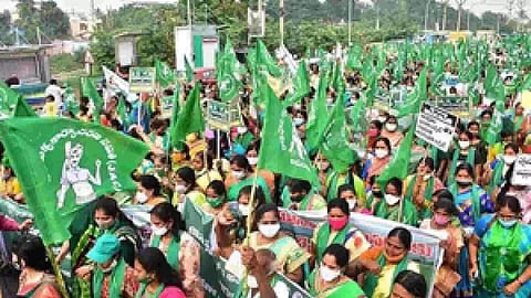 Protest by farmers and women of Amaravati against Jagan Mohan Reddy-led government