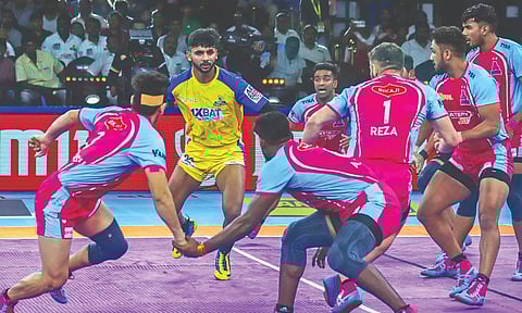 Himanshu Narwal of Tamil Thalaivas goes for a raid against Jaipur Pink Panthers in the PKL on Saturday.