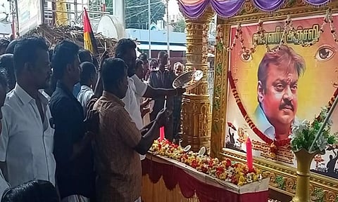 DMDK cadres pay tribute to DMDK founder and actor Vijayakanth in Kancheepuram (ANI)