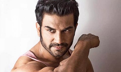 Sharad Kelkar (X)