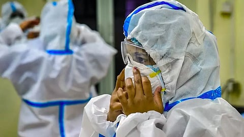 India records 841 new Covid cases