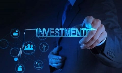 Hope 'sophisticated' investors are not taking cues from retail flows, says brokerage