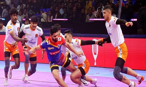 Puneri Paltan & UP Yoddhas in action (ANI)