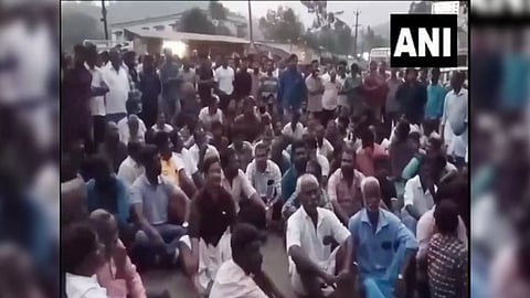 Villagers stage protest in Gudalur, Tamil Nadu (Photo/ANI)