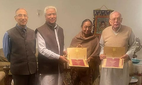 RSS leader Ramlal extends invitation to the 'Pran Pratishtha' of Ram Temple to former Lok Sabha Speaker Meira Kumar. (ANI)