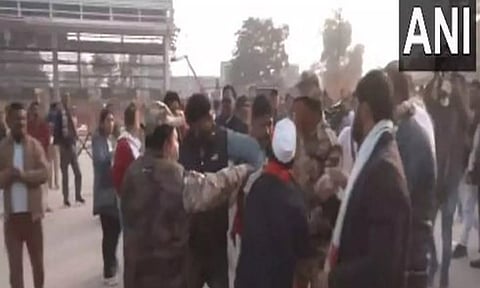 Clash erupts between Congress workers and locals in Ayodhya (ANI)