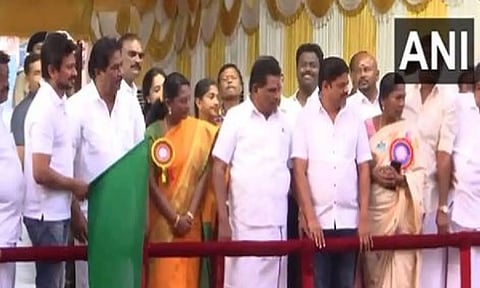 Tamil Nadu Sports Minister Udhayanidhi Stalin flags off Jallikattu. (Photo: ANI)