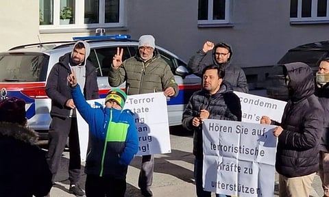 Anti-Pakistan protest by Afghan diaspora in front of Pak embassy in Vienna (ANI)