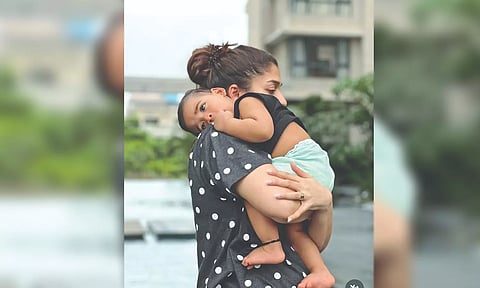 Nayanthara with son