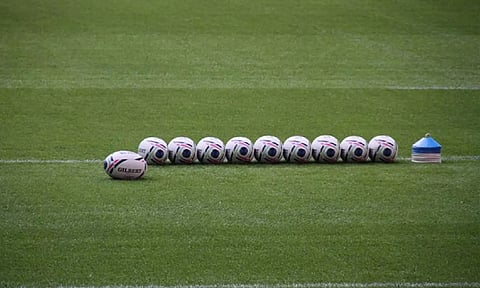 Rugby-Solid Ireland crush 14-man France in Six Nations opener