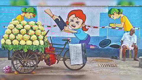 One of the murals in the city showcasing the trend of children being addicted to mobile phones (Photo: Justin George)