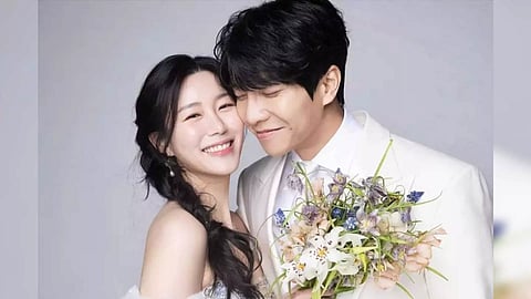 Korean actor couple Lee Seung-gi and Lee Da-in