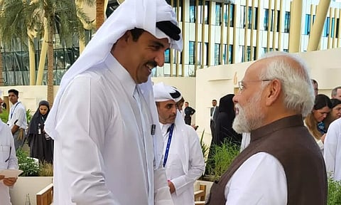 PM Narendra Modi with the Amir of Qatar, Tamim bin Hamad Al Thani (Photo: Twitter/Narendra Modi)