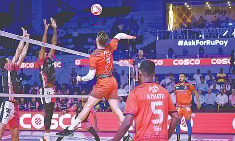 Action during Hyderabad Black Hawks and Mumbai Meteors