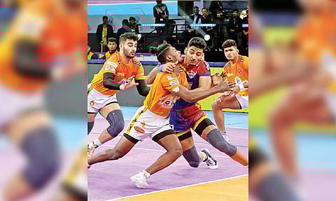 Action during Puneri Paltan and UP Yoddhas