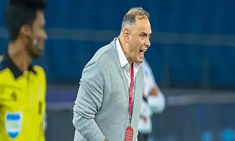Punjab FC head coach Staikos Vergetis (Photo: ISL)