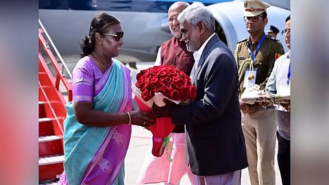 Jharkhand CM Champai Soren with President Droupadi Murmu (ANI)