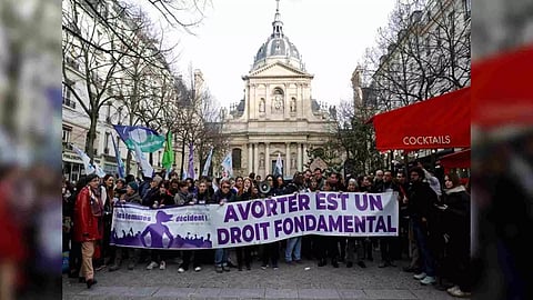 French Senate examines bill to enshrine access to abortion in Constitution (Photo/Reuters)