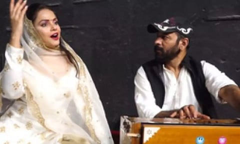 Neetu Chandra (IANS) 