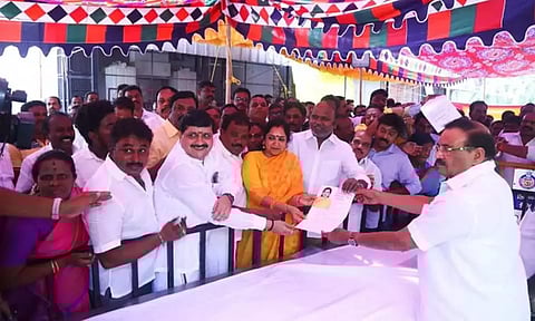 Tamilachi Thangapandian files nomination to contest from South Chennai