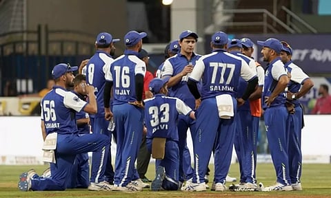 Majhi Mumbai celebrate their win over Falcon Risers Hyderabad in Indian Street Premier League. ANI