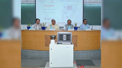 IIT Kanpur launched a novel air sampling device (IANS)