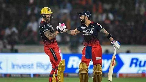 Faf du Plessis; Virat Kohli