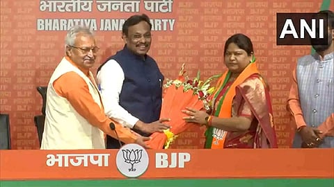 Former JMM leader Sita Soren joins BJP (Photo/ANI)