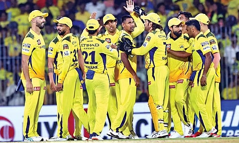 Mustafizur Rahman is congratulated by his team-mates after taking a wicket (Photo: Manivasagan N)