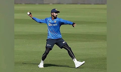 KL Rahul (X/KL Rahul)