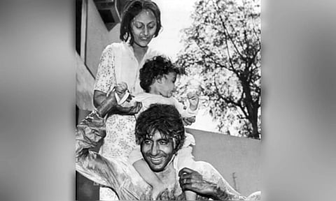 Megastar Amitabh Bahchan's old pic (Big B's blog)