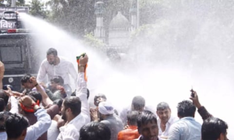 Water cannon used on BJP workers seeking Delhi CM Kejriwal's resignation