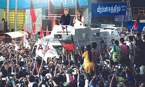 Kamal Haasan campaigning for DMK candidate KE Prakash in Erode