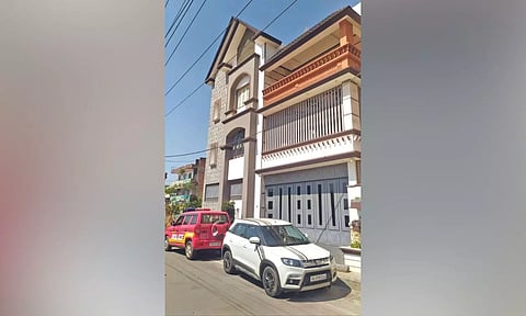 I-T seizes over Rs 1 crore cash, gold from kin of Karnataka BJP leader’s assistant