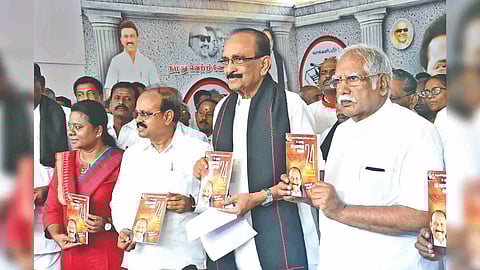 MDMK leader Vaiko releasing party’s manifesto in Tiruchy on Saturday