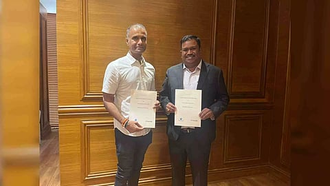 Mr. Suresh Kalpathi (left), executive director and chairman of Veranda Learning and Mr. Vinay Kumar Swamy, Country Head - India Pearson during the partnership announcement in Chennai 