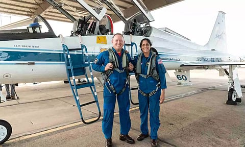 Wilmore(L) Sunita Williams(R)(IANS)