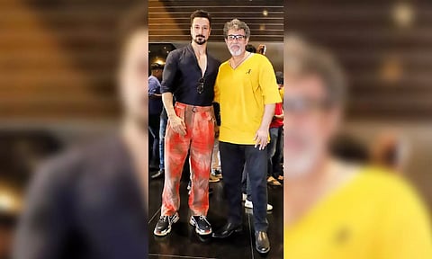 Deepak Tijori with Danish Bhat (IANS)