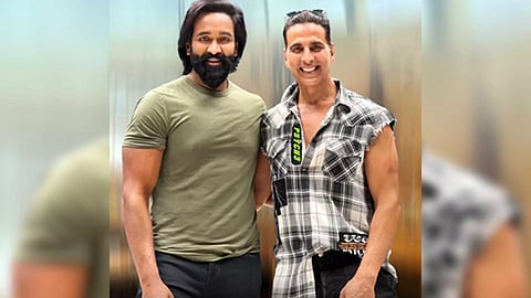 Vishnu Manchu and Akshay Kumar (Photo/IANS)