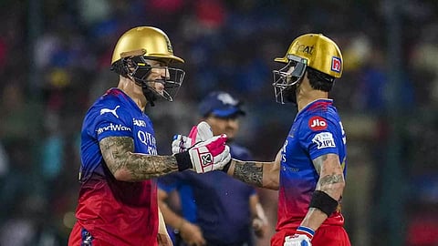 Faf du Plessis; Virat Kohli