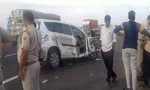 Three of family crushed to death by truck on Delhi-Mumbai expressway in Dausa (ANI)