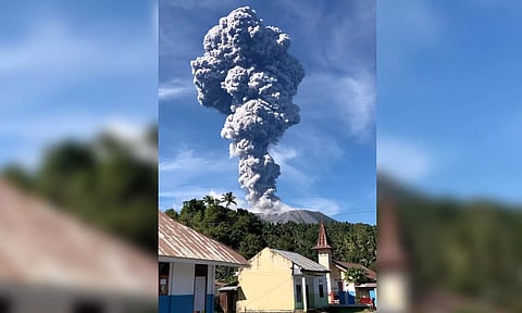A column of ash rises over the Gunung Ibu (Mount Ibu) volcano (Image: Reuters)