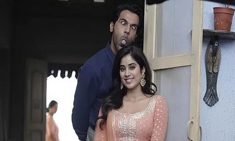 Rajkumar Rao and Jhanvi Kapoor in a BTS picture (Photo/Instagram)