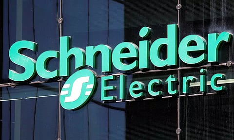  Schneider Electric (Reuters)