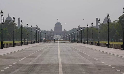 Deserted Kartavya Path on a hot summer day, in New Delhi (PTI)