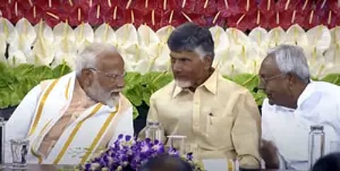  Narendra Modi with Chandrababu Naidu and Nitish Kumar