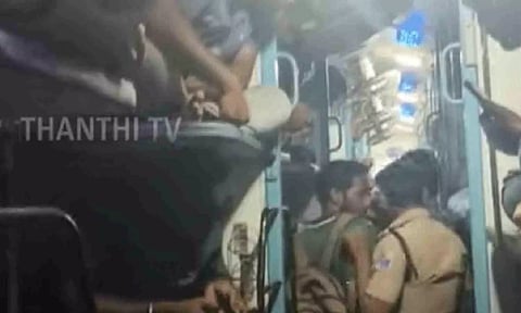 Irked by unreserved persons occupying coach, passengers stop Kanniyakumari Express midway