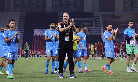 Igor Stimac and the Indian team thank the fans for their support after the match against Qatar