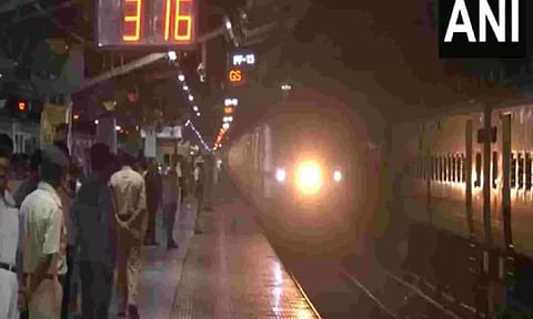 Kanchanjungha Express reaches Sealdah station in Kolkata. (Photo/ANI). Image Credit: ANI