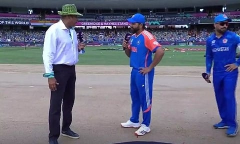 Visuals from the toss (X)